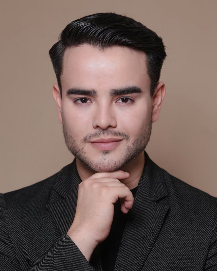 Dr. Néstor Cáceres